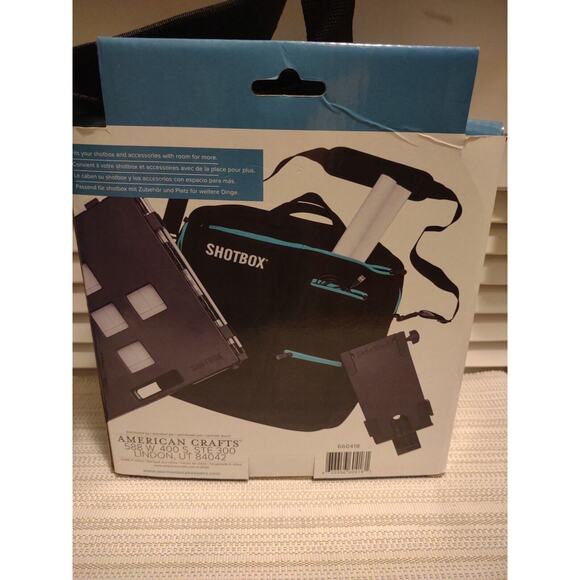 New open box We R Memory Keepers ShotBox Premium Storage Bag 6 pockets strap - Picture 10 of 12